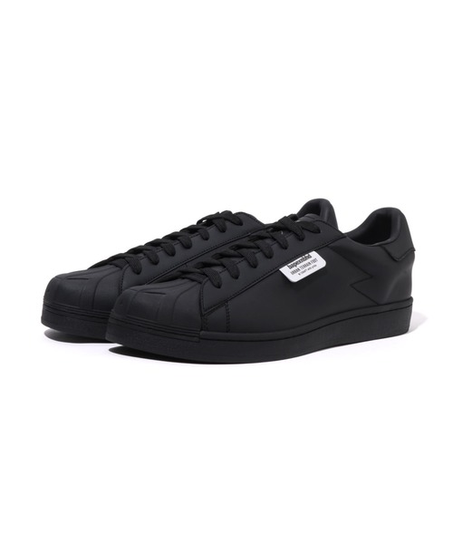 A BATHING APE(アベイシングエイプ)の「BAPE X NBHD - SKULL SHOES(スニーカー・メンズ・ブラック/グレー・7/8.5/9/11/12/9.5/10/13)」の1枚目の写真