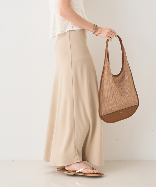 EMMA　ROUGE VIF（エマルージュヴィフ）の「【一部店舗限定】バイヤスロングスカート（スカート・レディース・グレイッシュベージュ/ホワイト・34/38/36）」の4枚目の写真