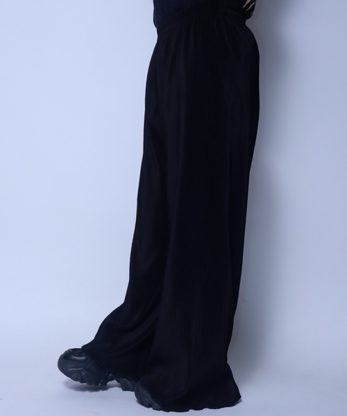 rovtski(ロフトスキー)の「Y-裾フリルワイドパンツ(その他パンツ・レディース・その他・FREE)」の2枚目の写真