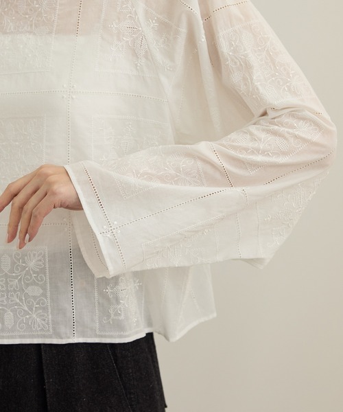 ROPE'(ロペ)の「コットンエンブロイダリーレース刺繍ブラウス(シャツ/ブラウス・レディース・ホワイト・FREE)」の17枚目の写真