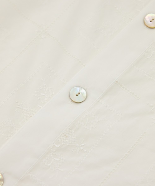 ROPE'(ロペ)の「コットンエンブロイダリーレース刺繍ブラウス(シャツ/ブラウス・レディース・ホワイト・FREE)」の19枚目の写真