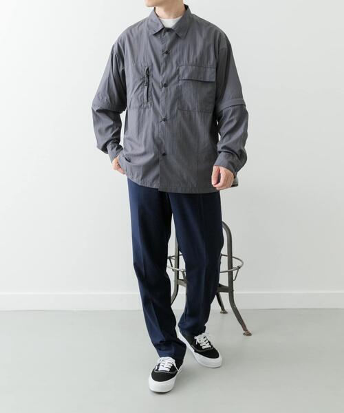 ITEMS URBANRESEARCH（アイテムズ アーバンリサーチ）の「『セットアップ対応』スーパーライトナイロン2wayシャツ（シャツ/ブラウス・メンズ・チャコールグレー/ブラック・MEDIUM/LARGE）」の14枚目の写真