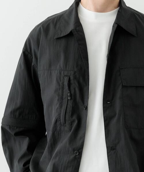 ITEMS URBANRESEARCH（アイテムズ アーバンリサーチ）の「『セットアップ対応』スーパーライトナイロン2wayシャツ（シャツ/ブラウス・メンズ・チャコールグレー/ブラック・MEDIUM/LARGE）」の18枚目の写真