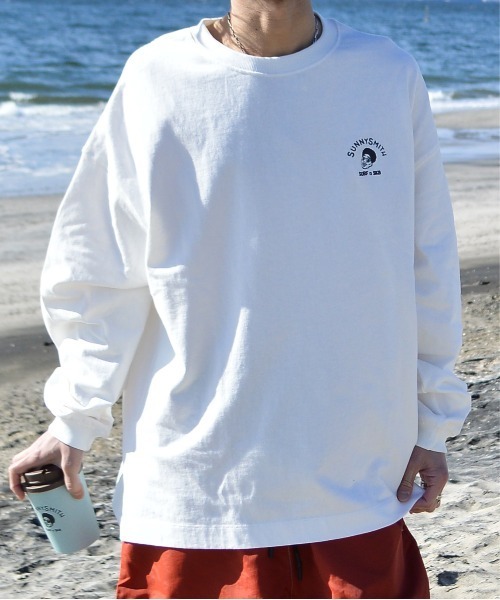 Sunny Smith(サニースミス)の「Smith Signature ワンポイント刺繍ロングスリーブTシャツ(Tシャツ/カットソー・メンズ・スモークグレー/ホワイト・LARGE/MEDIUM)」の13枚目の写真