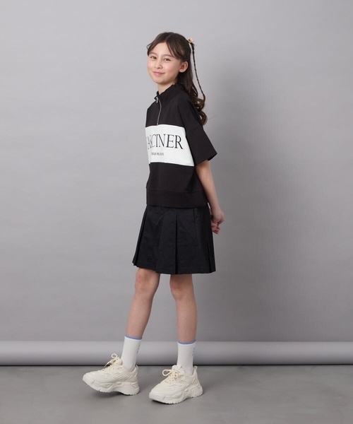 a.v.v（アーヴェヴェ）の「【毛玉になりにくい/程よく伸びる】[130]ハーフジップロゴスウェット（Tシャツ/カットソー・キッズ・ブラック/ライトグレー・130）」の18枚目の写真