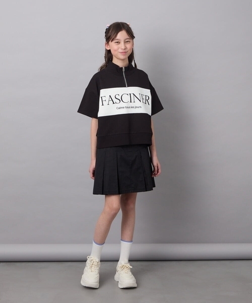 a.v.v（アーヴェヴェ）の「【毛玉になりにくい/程よく伸びる】[130]ハーフジップロゴスウェット（Tシャツ/カットソー・キッズ・ブラック/ライトグレー・130）」の19枚目の写真