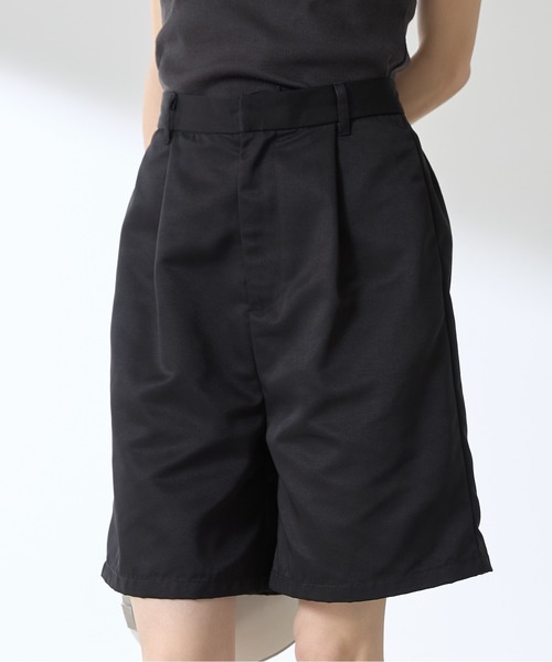 &. NOSTALGIA（アンドドットノスタルジア）の「【ZOZO限定】ツイルタックハーフパンツ（その他パンツ・レディース・ブラック/ベージュ・M）」の6枚目の写真