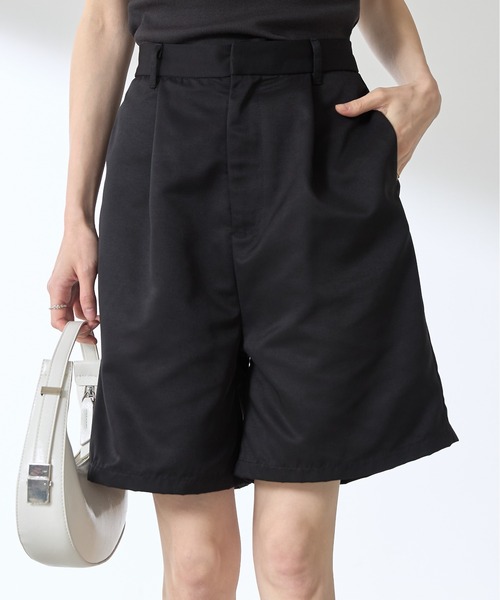 &. NOSTALGIA（アンドドットノスタルジア）の「【ZOZO限定】ツイルタックハーフパンツ（その他パンツ・レディース・ブラック/ベージュ・M）」の7枚目の写真