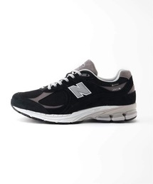 NEW BALANCE(ニューバランス) M2002RXD
