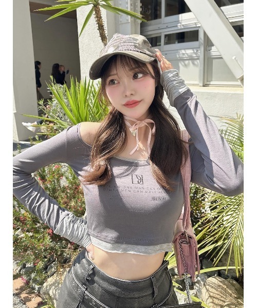Darich（ダーリッチ）の「カットレイヤードトップス（Tシャツ/カットソー・レディース・チャコールグレー/ホワイト/ベージュ・FREE）」の21枚目の写真
