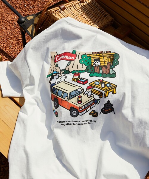 COLEMAN(コールマン)の「Coleman/コールマン Coleman×matsui×FREAK'S STORE 別注 コールマン matsui rocky camping SS TEE バックプリント 半袖T(Tシャツ/カットソー・メンズ・ホワイト/ライトグレー/チャコールグレー/サックスブルー・SMALL/LARGE/MEDIUM)」の1枚目の写真