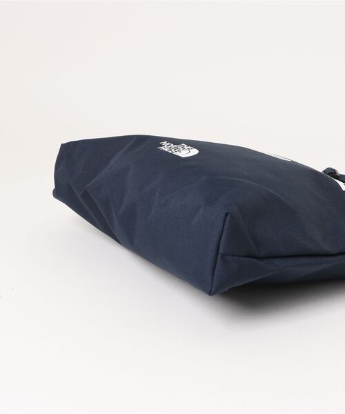 THE NORTH FACE（ザノースフェイス）の「【韓国限定・日本未入荷】THE NORTH FACE KIDS MULTI CROSSBAG / ノースフェイス キッズ マルチクロスバッグ（トートバッグ・キッズ・サックスブルー/グリーン/ネイビー・FREE）」の13枚目の写真