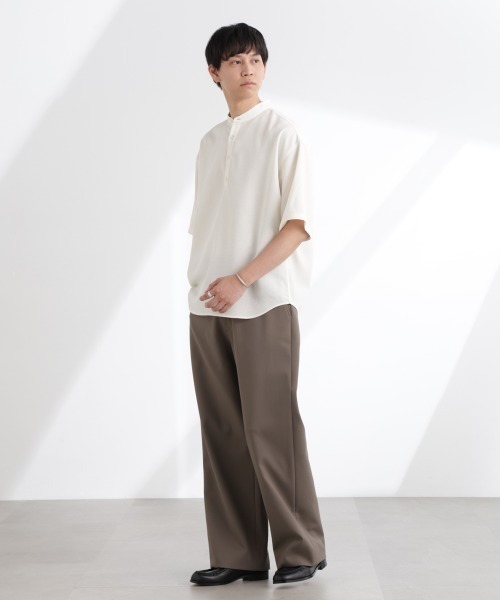 NANO universe(ナノユニバース)の「テックリネンバンドカラープルオーバーシャツ 半袖(シャツ/ブラウス・メンズ・ホワイト/ネイビー/ブラウン/チャコール・S/M/L/XL)」の8枚目の写真