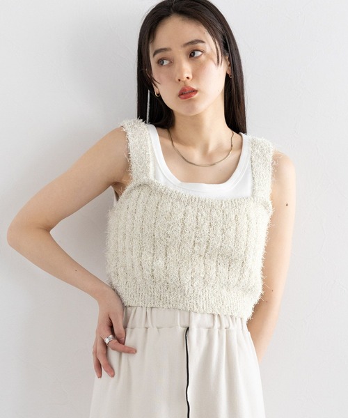 RAGEBLUE(レイジブルー)の「ラメフェザーヤーンビスチェ(ベスト・レディース・ホワイト/ブラック・FREE)」の7枚目の写真