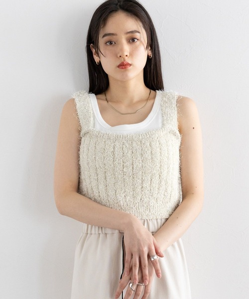 RAGEBLUE(レイジブルー)の「ラメフェザーヤーンビスチェ(ベスト・レディース・ホワイト/ブラック・FREE)」の8枚目の写真