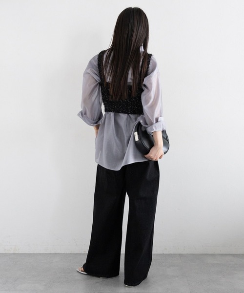 RAGEBLUE(レイジブルー)の「ラメフェザーヤーンビスチェ(ベスト・レディース・ホワイト/ブラック・FREE)」の11枚目の写真