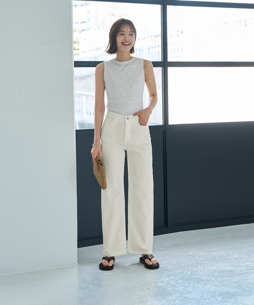 STYLE DELI（スタイルデリ）の「ウエストにゴム内蔵のストレッチコットンストレートパンツ（その他パンツ・レディース・ホワイト/グレイッシュベージュ・LARGE/SMALL/MEDIUM）」の20枚目の写真