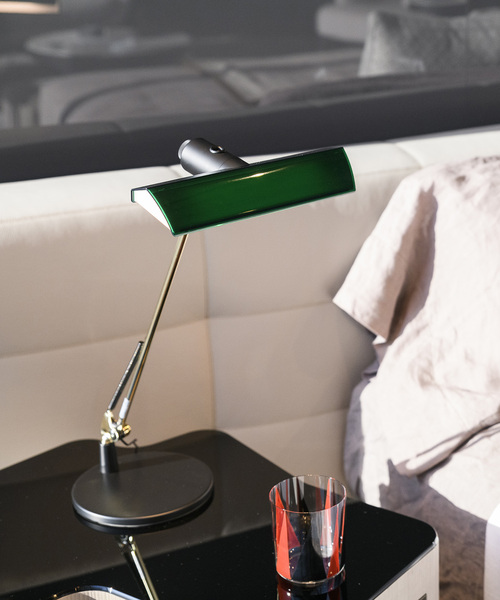 journal standard Furniture （ジャーナルスタンダードファニチャー）の「EXARM LEX-1100 NY　デスクランプ（照明・レディース・ブラック/グリーン・FREE）」の12枚目の写真