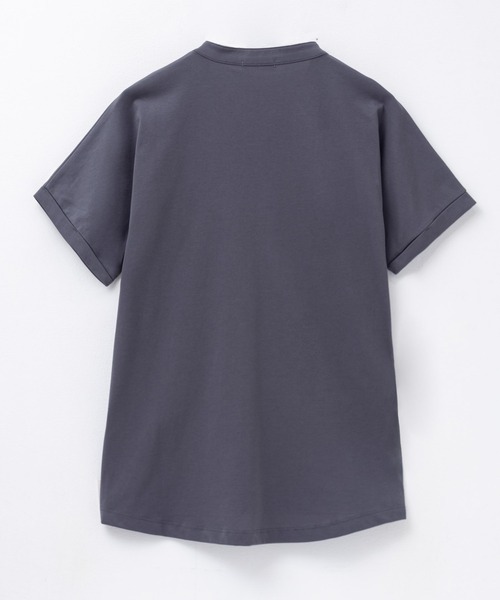 NAVY(ネイビー)の「nAvy SARARI スキッパープルオーバー(Tシャツ/カットソー・レディース・オフホワイト/チャコールグレー/ブラック/ライトオリーブ/モカ・M/L)」の14枚目の写真