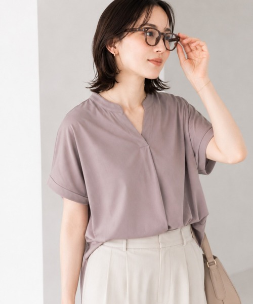 NAVY(ネイビー)の「nAvy SARARI スキッパープルオーバー(Tシャツ/カットソー・レディース・オフホワイト/チャコールグレー/ブラック/ライトオリーブ/モカ・M/L)」の22枚目の写真