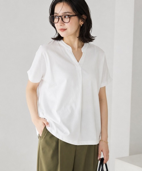 NAVY(ネイビー)の「nAvy SARARI スキッパープルオーバー(Tシャツ/カットソー・レディース・オフホワイト/チャコールグレー/ブラック/ライトオリーブ/モカ・M/L)」の19枚目の写真