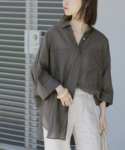 JOURNAL STANDARD relume（ジャーナルスタンダード　レリューム）の「シアーコットンドルマンシャツ（シャツ/ブラウス・レディース・カーキ/サックスブルー/チャコールグレー・FREE）」の2枚目の写真