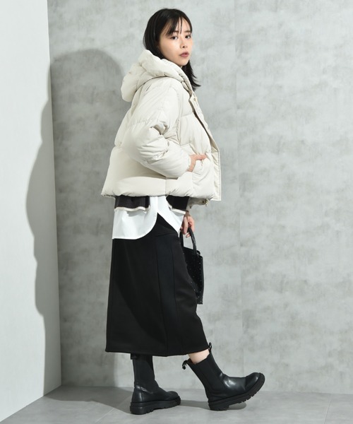 INTERPLANET（インタープラネット）の「プリーツレイヤーフードピュアダウン（ダウンジャケット/コート・レディース・ライトベージュ/ブラック/グレー・FREE）」の7枚目の写真