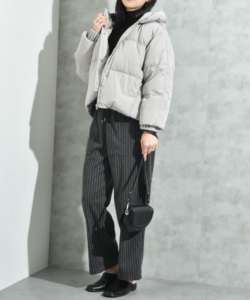 INTERPLANET（インタープラネット）の「プリーツレイヤーフードピュアダウン（ダウンジャケット/コート・レディース・ライトベージュ/ブラック/グレー・FREE）」の16枚目の写真