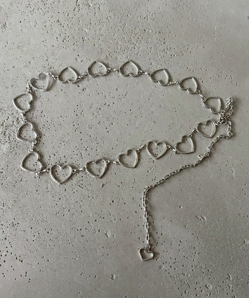 kutir(クティール)の「kutirlune/ハートチェーンベルト(ベルト・レディース・シルバー・FREE)」の2枚目の写真