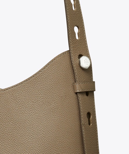 TORY BURCH（トリーバーチ）の「ロミー ホーボーバッグ（トートバッグ・レディース・ライトグレー/モカ/グレイッシュベージュ・ONE SIZE）」の7枚目の写真