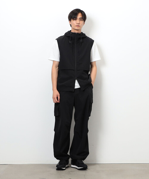 COMME CA ISM（コムサイズム）の「「Daily TECH Series」 クイックドライ ベンチレーションジップベスト（ベスト・メンズ・チャコール/ブラック・MEDIUM/LARGE）」の7枚目の写真