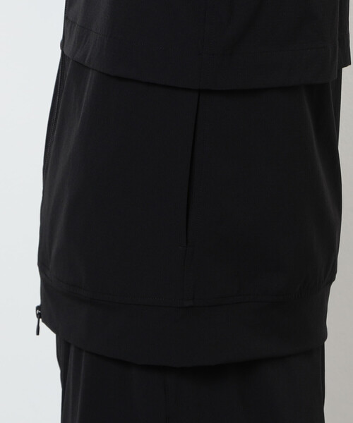 COMME CA ISM（コムサイズム）の「「Daily TECH Series」 クイックドライ ベンチレーションジップベスト（ベスト・メンズ・チャコール/ブラック・MEDIUM/LARGE）」の16枚目の写真