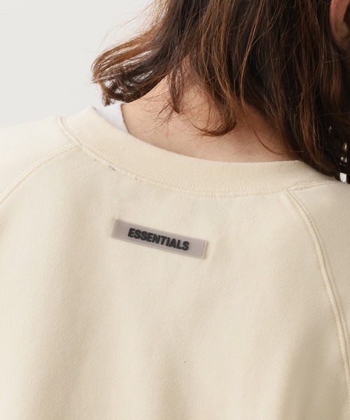 FOG ESSENTIALS(エフオージーエッセンシャルズ)の「FOG ESSENTIALS/エッセンシャルズ FRONT LOGO CREW SWEAT SHIRTS スウェット(スウェット・メンズ・ブラック/クリーム・S/L)」の1枚目の写真