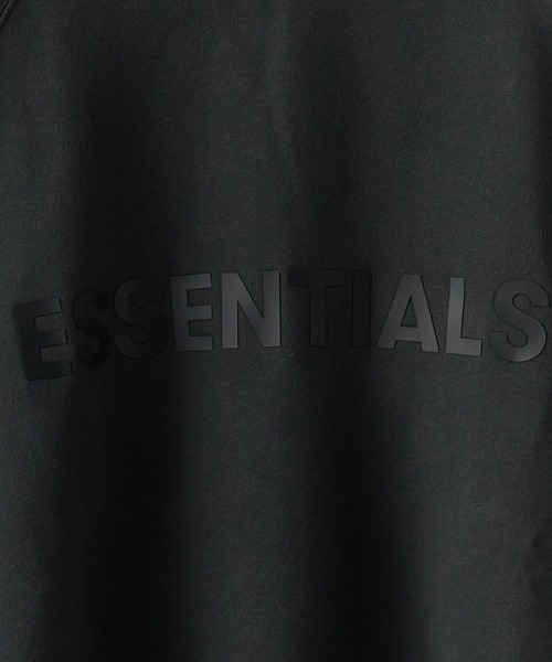 FOG ESSENTIALS(エフオージーエッセンシャルズ)の「FOG ESSENTIALS/エッセンシャルズ FRONT LOGO CREW SWEAT SHIRTS スウェット(スウェット・メンズ・ブラック/クリーム・S/L)」の11枚目の写真