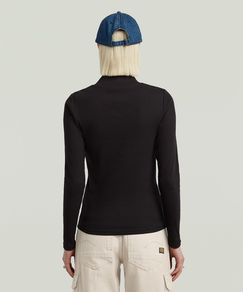 G-STAR（ジースター）の「A-Line Slim Rib Mock T-Shirt/フロントシームデザインスリムリブモックネックTシャツ（Tシャツ/カットソー・レディース・オフホワイト/ダークブラック・SMALL/MEDIUM/X-SMALL）」の3枚目の写真