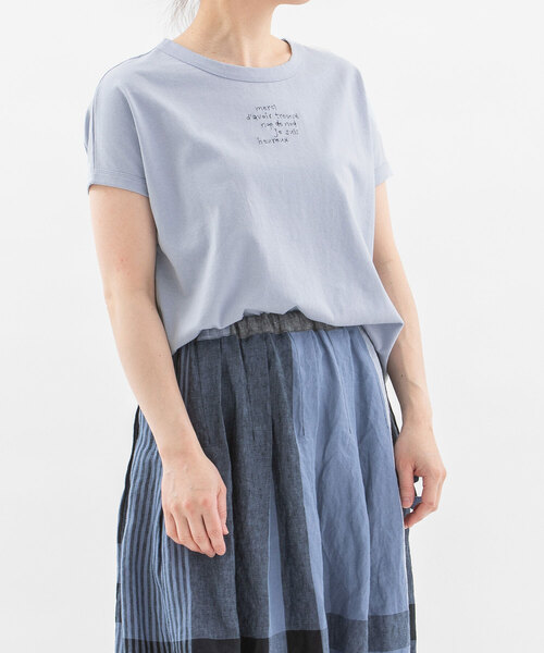 nop de nod(ノップドゥノッド)の「USコットン書き文字ロゴ刺繍フレンチTシャツ(Tシャツ/カットソー・レディース・ダークブルー/レッド/オフホワイト/ブルー/ブラック・M)」の12枚目の写真