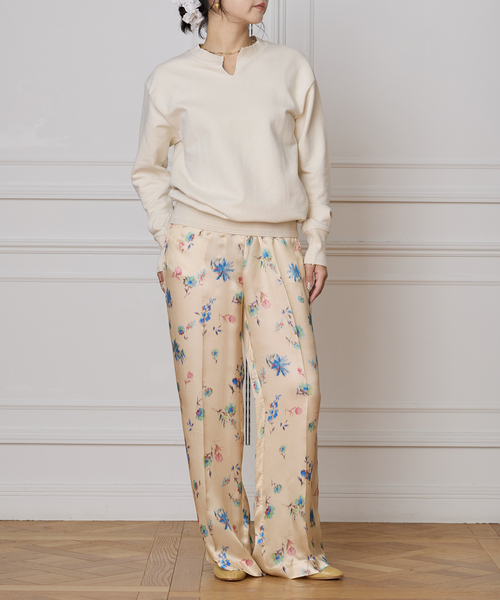 IENA LA BOUCLE（イエナラブークル）の「IENA LA BOUCLE ボタニカルプリントイージーパンツ（その他パンツ・レディース・ベージュ系その他・36/38）」の5枚目の写真