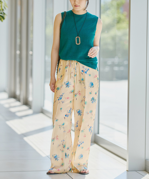 IENA LA BOUCLE（イエナラブークル）の「IENA LA BOUCLE ボタニカルプリントイージーパンツ（その他パンツ・レディース・ベージュ系その他・36/38）」の13枚目の写真