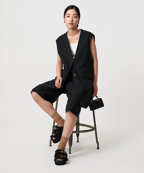 UNITED ARROWS（ユナイテッドアローズ）の「フェイクファー 2ライン スタッズ サンダル（サンダル・レディース・ブラック/ベージュ・35/36/37/38）」の8枚目の写真