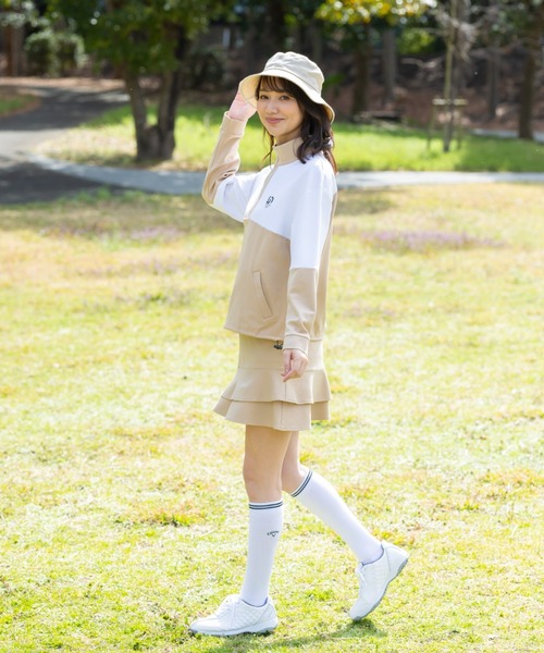 UNDOVEgolf【三枝こころコラボ】ロゴ使いフレアースカート (ゴルフ