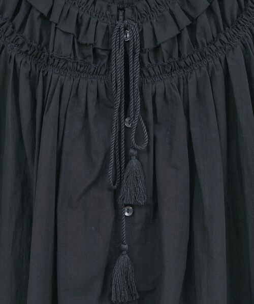 earth music&ecology（アースミュージックアンドエコロジー）の「ギャザーロングワンピース（ワンピース・レディース・ホワイト系その他2/ライトブルー/ブラック・FREE）」の16枚目の写真