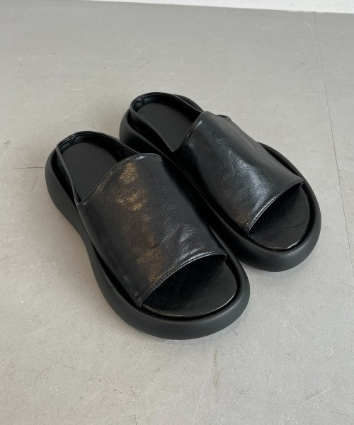 FUULLY STUDIO（フーリィーステューディオ）の「ボリュームソールサンダル（サンダル・レディース・ブラック・SMALL/MEDIUM/LARGE）」の11枚目の写真