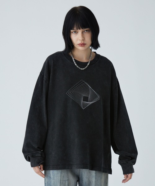 VELNUS（ベルナス）の「【VELNUS】Vintage Make Heavyweight Geometric T-Shirt /ヴィンテージメイクヘビーウェイトジオメトリックＴシャツ(ロンT)（Tシャツ/カットソー・メンズ・チャコールグレー/ダークブルー・S/M/L）」の4枚目の写真