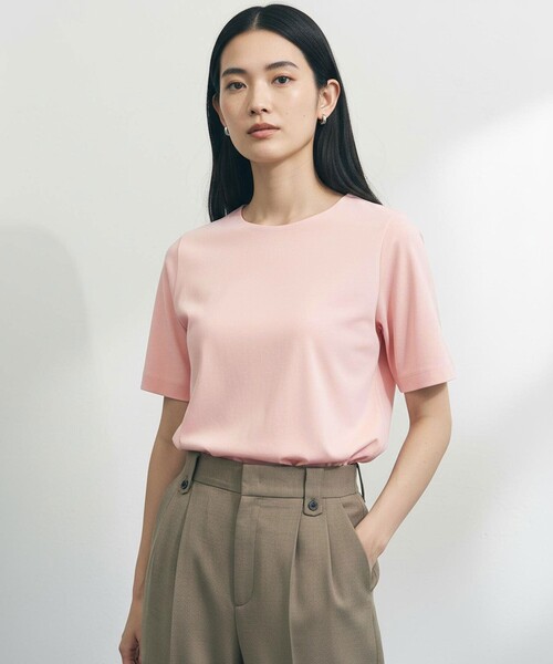 UNFILO（アンフィーロ）の「LAYERED FRONT Tシャツ（Tシャツ/カットソー・レディース・ブラック系/ホワイト系/ベージュ系/ローズ系・MEDIUM/LARGE/SMALL）」の4枚目の写真