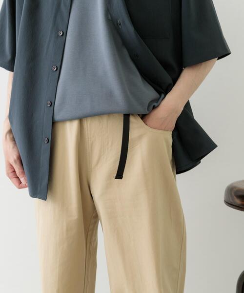 ITEMS URBANRESEARCH(アイテムズ アーバンリサーチ)の「ウェビングベルト ツイルストレートパンツ(その他パンツ・メンズ・アイボリー/ブラック/ベージュ・MEDIUM/LARGE)」の20枚目の写真