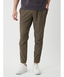 AOURE グリーンスラックスパンツ AOURE｜アウール（メンズ）のパンツ（グリーン・カーキ/緑色系）通販