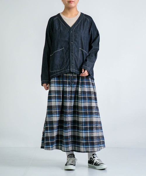 D.M.G.（ドミンゴ）の「[D.M.G. / ディーエムジー]スラブチェック起毛 タックフレアスカート（スカート・レディース・グレー系その他・FREE）」の9枚目の写真