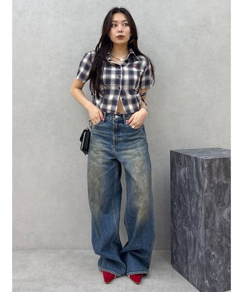 EVRIS（エヴリス）の「ヴィンテージライクボリュームワイドデニムパンツ（デニムパンツ・レディース・ブルー/インディゴブルー・MEDIUM/SMALL）」の6枚目の写真