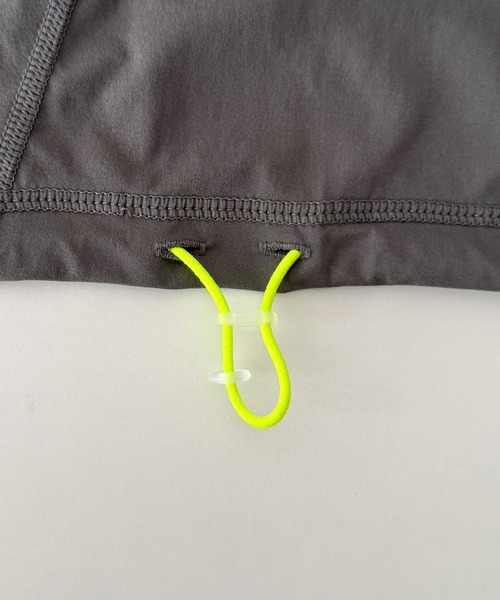 CANAL JEAN(キャナルジーン)の「Marmot Ws Mt.RashGuard Full-Zip(その他アウター・レディース・チャコールグレー/ホワイト・MEDIUM)」の15枚目の写真