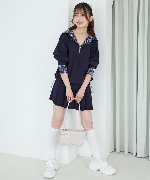 MAJESTIC LEGON(マジェスティックレゴン)の「レイヤード風スウェットセットアップ(ワンピース・レディース・ネイビー/オートミール/ブラウン・MEDIUM)」の22枚目の写真